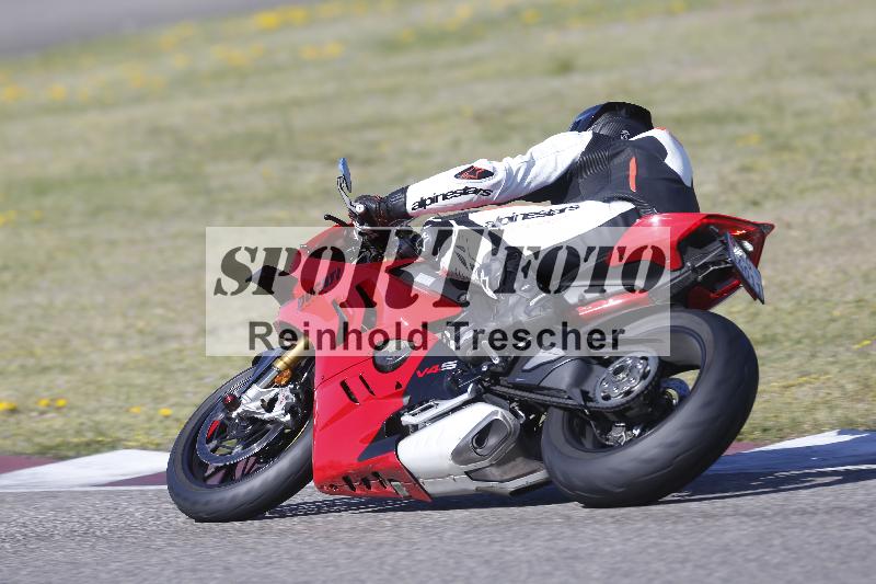 /06 08.04.2026 Cornu Master School ADR/Gruppe blau/76